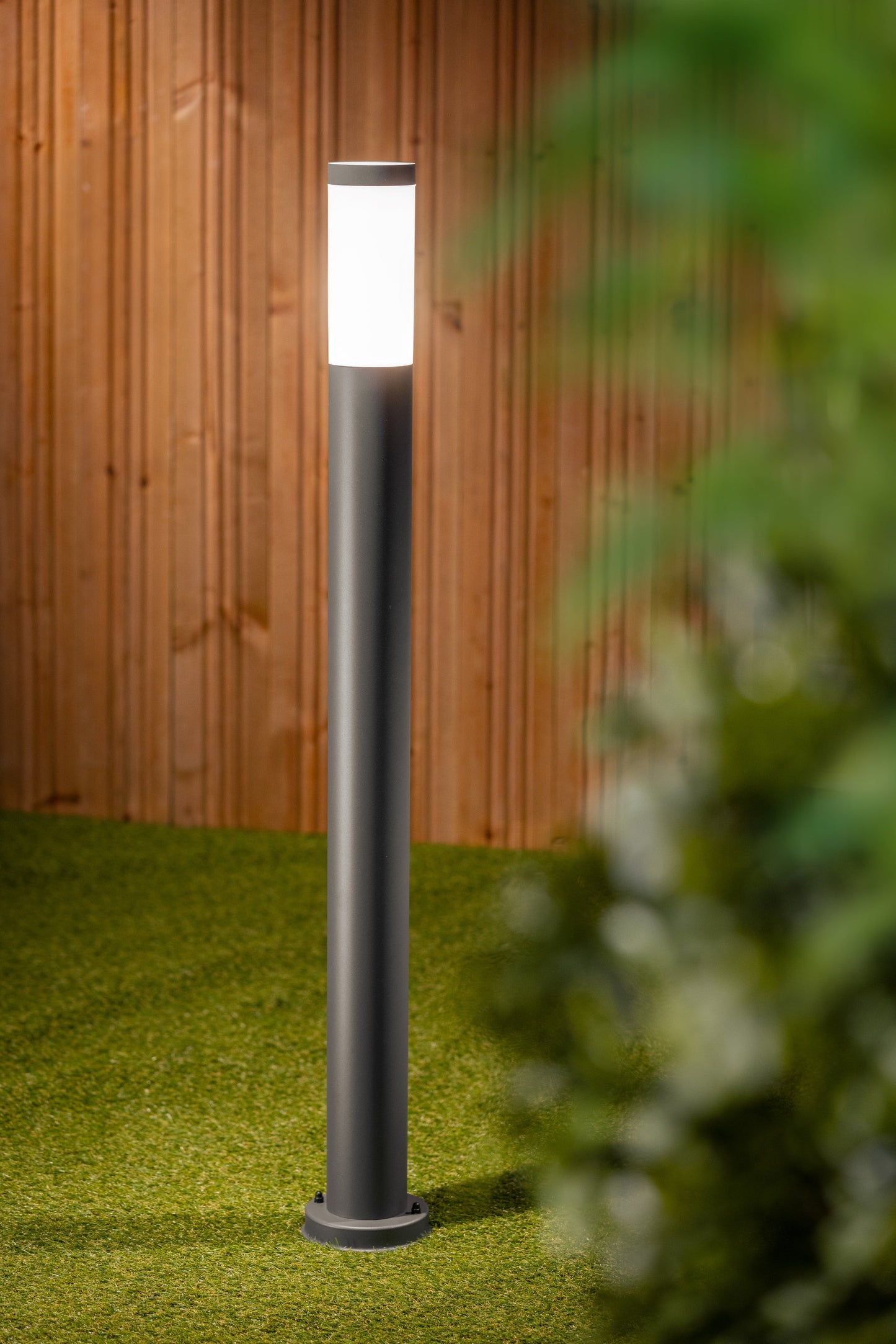 CGC ROME 1m Anthracite Dark Grey Outdoor Post Light Opal Diffuser