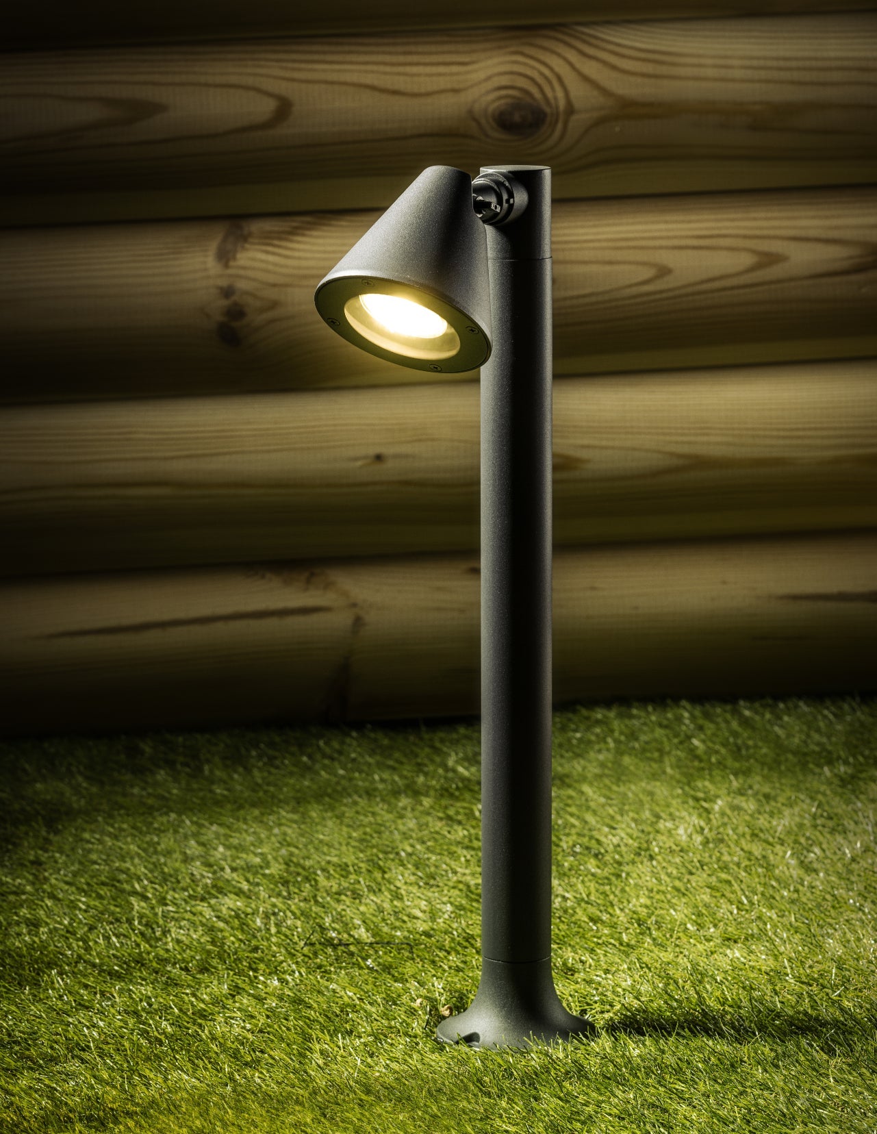'Molly' Dark Grey Cone Medium Post Light