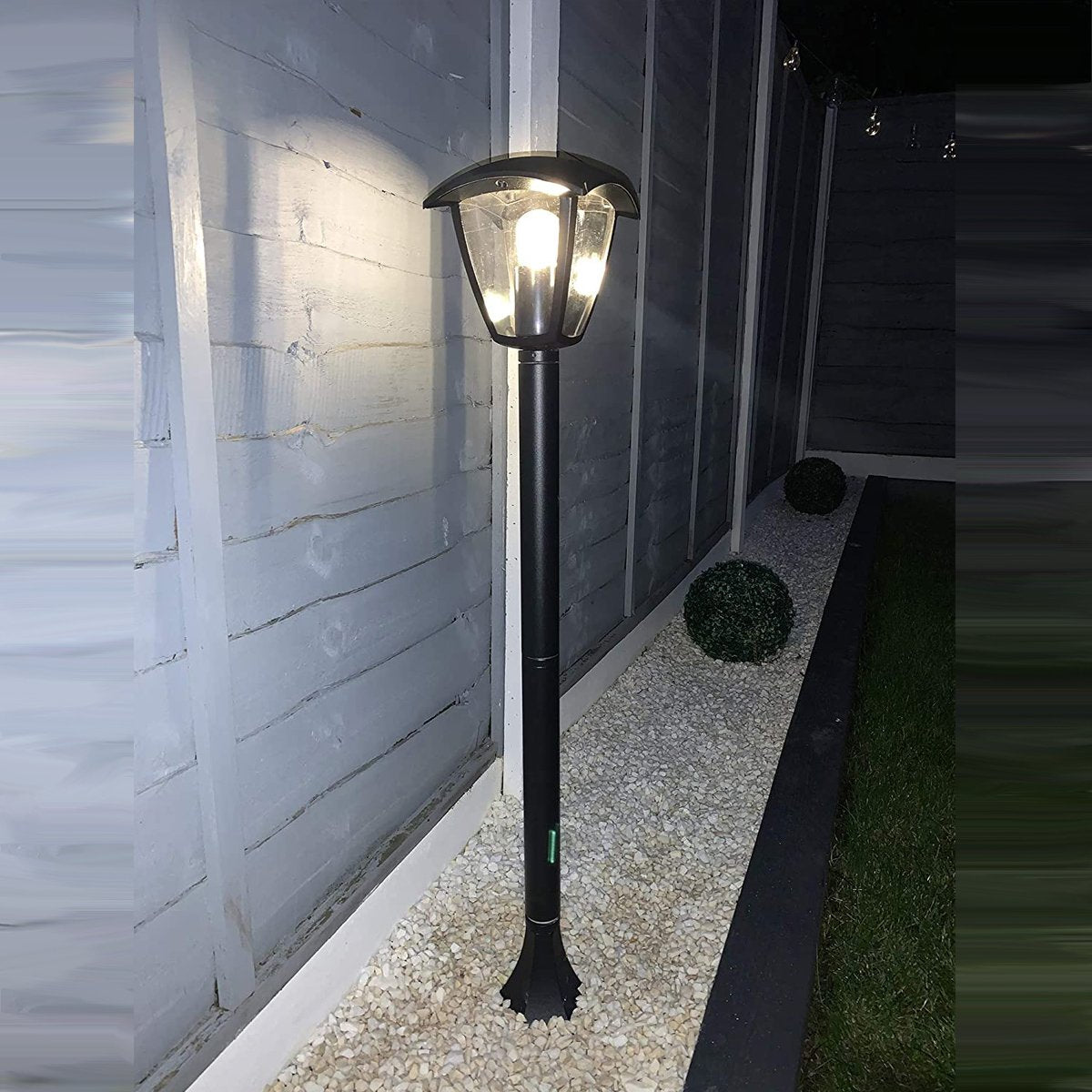 VIOLET - CGC Black Outdoor Long Post Coach Style Light